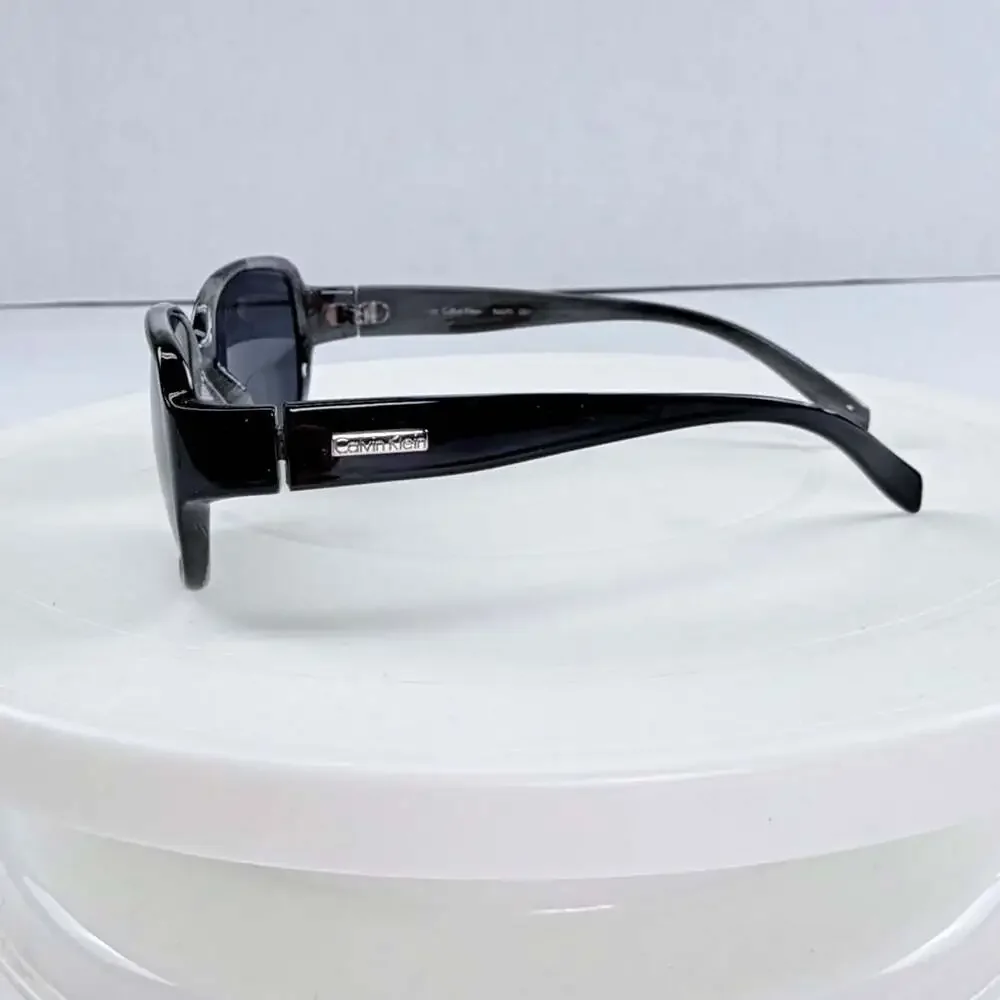 Calvin Klein R6075 Sunglasses Black with Hard Case